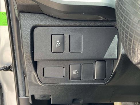 Used 2022 Toyota Tacoma SR RWD image 25
