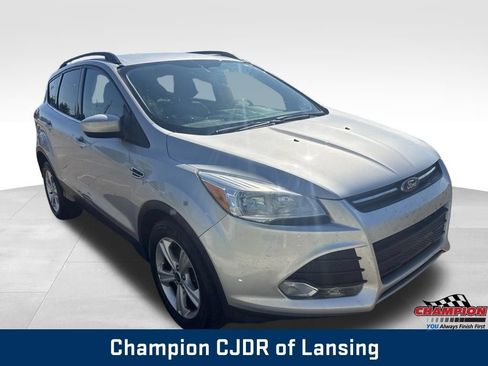 Used 2014 Ford Escape SE w/ Equipment Group 201A AWD/4WD image 8