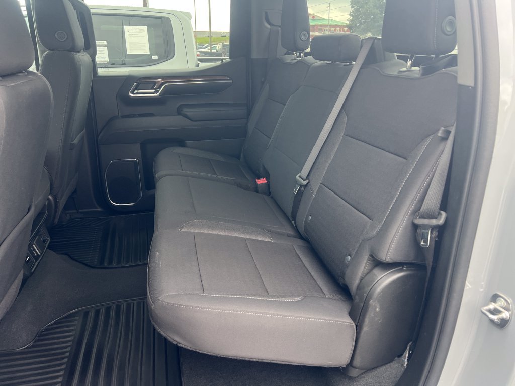Used 2024 Chevrolet Silverado 1500 LT AWD/4WD image 21