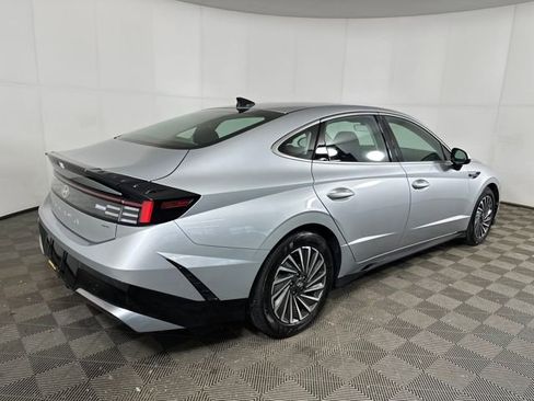 Certified 2025 Hyundai Sonata SEL image 48