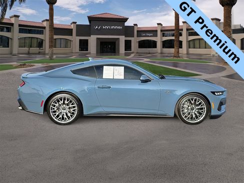 Used 2024 Ford Mustang GT Premium image 9