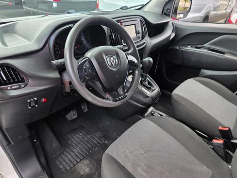 Used 2021 RAM ProMaster City Tradesman image 17