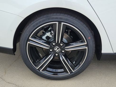 New 2026 Honda Accord SE image 9