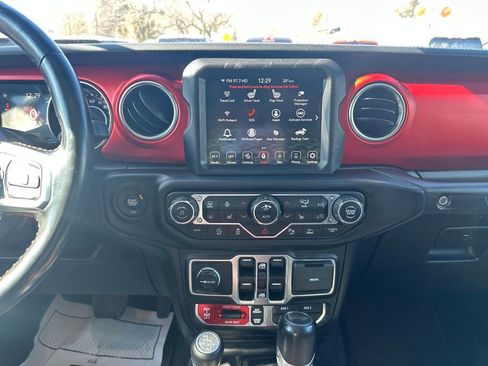 Used 2021 Jeep Wrangler Unlimited Rubicon image 18