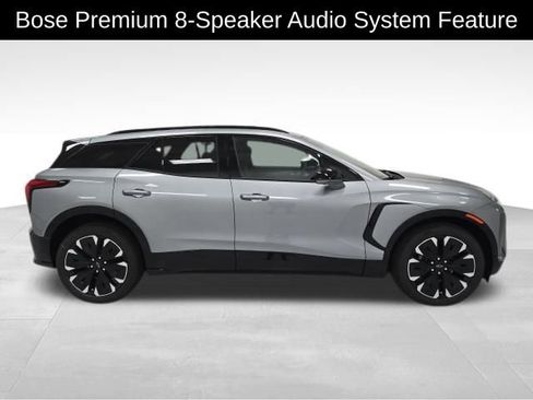 New 2025 Chevrolet Blazer EV RS image 7