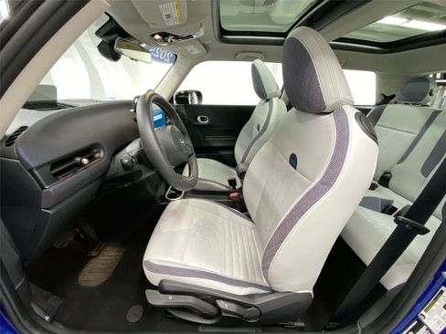 Certified 2025 MINI Cooper S FWD image 17