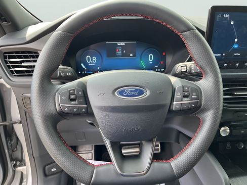 Used 2024 Ford Escape ST-Line Select w/ Tech Pack #2 AWD/4WD image 19