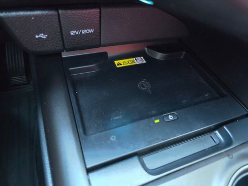 Used 2024 Toyota Camry XSE image 31