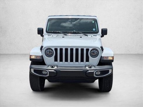 Used 2023 Jeep Wrangler Unlimited Sahara AWD/4WD image 2