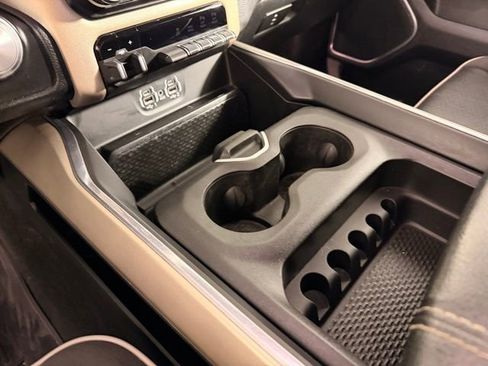 Used 2022 RAM 1500 Laramie image 22