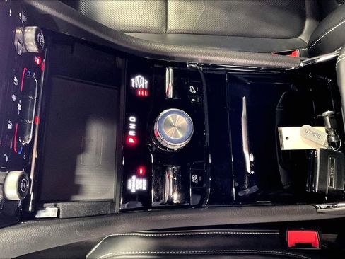 Used 2022 Jeep Grand Cherokee Overland w/ Adv Protech Group III image 17