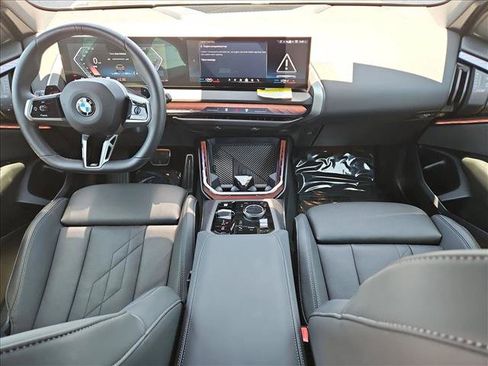 Certified 2025 BMW X3 xDrive30i w/ M Sport Package AWD/4WD image 22