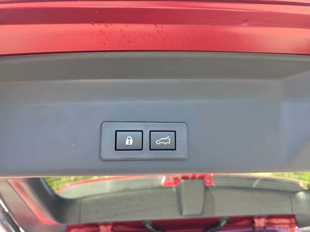 Certified 2026 Subaru Ascent Touring AWD/4WD image 15