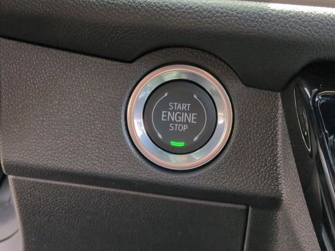 New 2026 Chevrolet Traverse LT w/ Driver Confidence Package FWD image 17