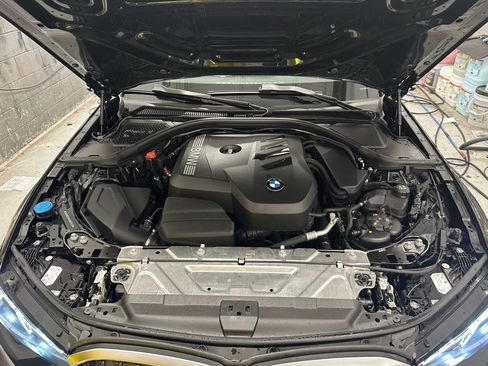 Used 2025 BMW 330i xDrive Sedan w/ Convenience Package image 17