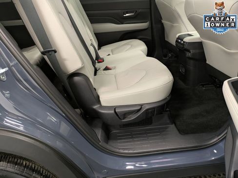 Used 2025 Toyota Grand Highlander AWD Hybrid image 26