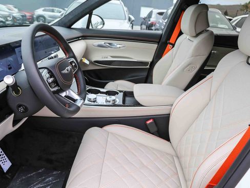 New 2026 Genesis GV70 3.5T Sport Prestige AWD/4WD image 18