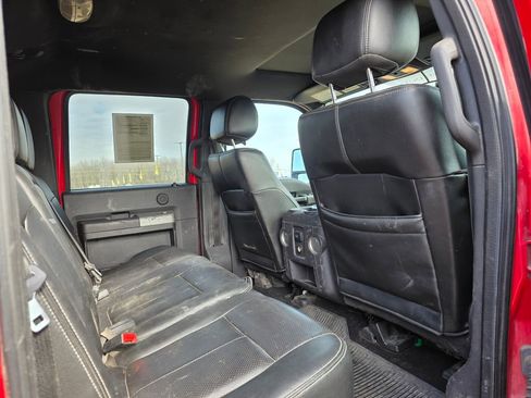 Used 2015 Ford F350 Lariat image 24
