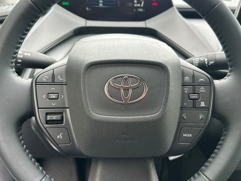 New 2026 Toyota Prius LE FWD image 23