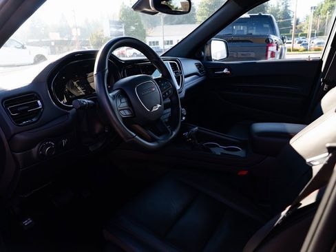Used 2025 Dodge Durango GT image 18