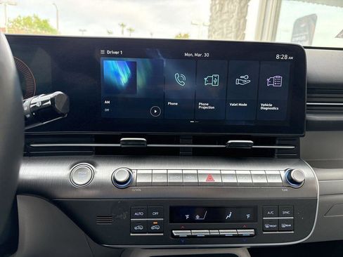 Used 2024 Hyundai Kona SEL FWD image 16