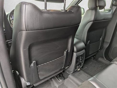 Used 2020 Jeep Grand Cherokee Altitude image 25