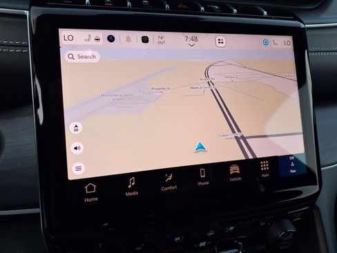 New 2025 Jeep Grand Cherokee L Limited w/ Luxury Tech Group II image 11