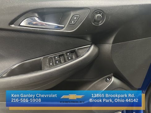 Used 2016 Chevrolet Cruze LT w/ Convenience Package image 8