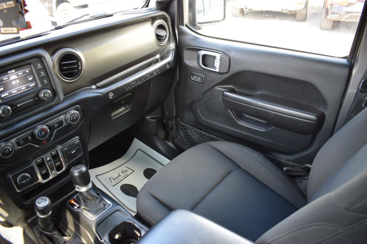Used 2019 Jeep Wrangler Unlimited Sport S AWD/4WD image 17