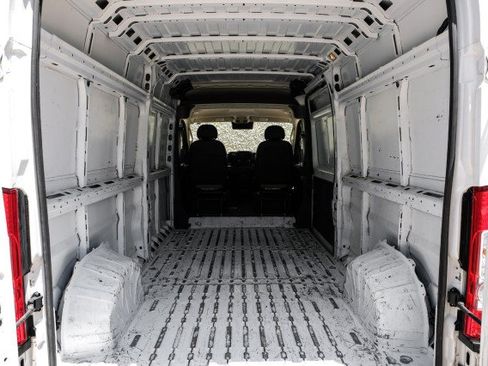 Used 2023 RAM ProMaster 2500 FWD image 36
