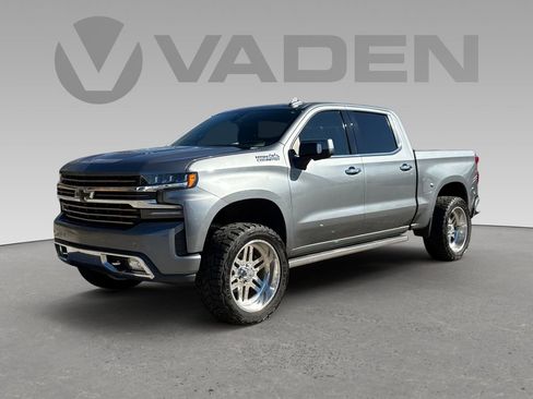 Used 2020 Chevrolet Silverado 1500 High Country w/ Technology Package image 23