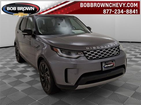 Used 2024 Land Rover Discovery S image 1