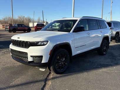 New 2025 Jeep Grand Cherokee L Laredo