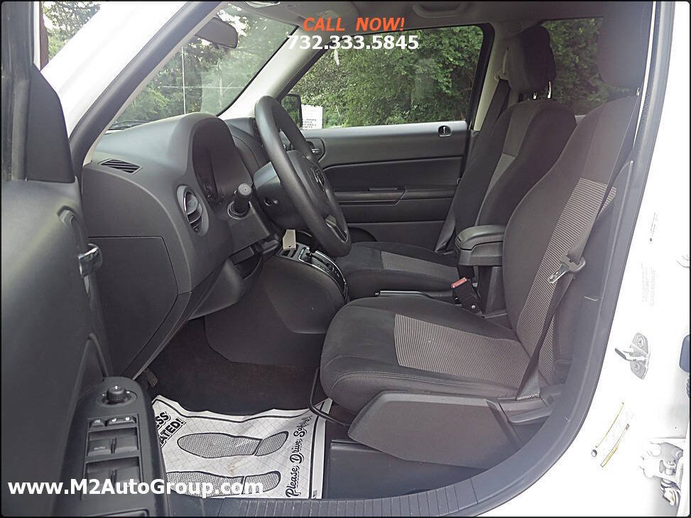 Used 2014 Jeep Patriot Sport w/ Power Value Group AWD/4WD image 10