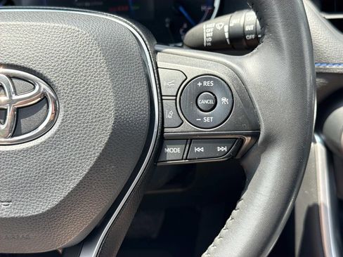 Used 2022 Toyota RAV4 XSE AWD/4WD image 14