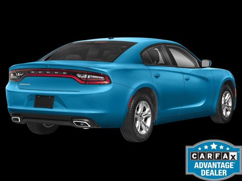 Used 2023 Dodge Charger SXT RWD image 4