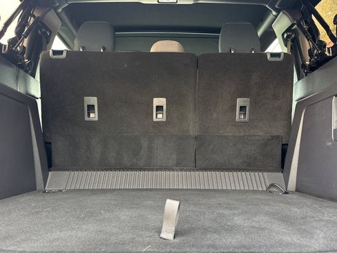 Used 2021 Ford Bronco Outer Banks image 19