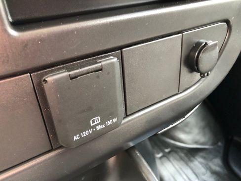 Used 2025 GMC Savana 2500 w/ Driver Convenience Package RWD image 29