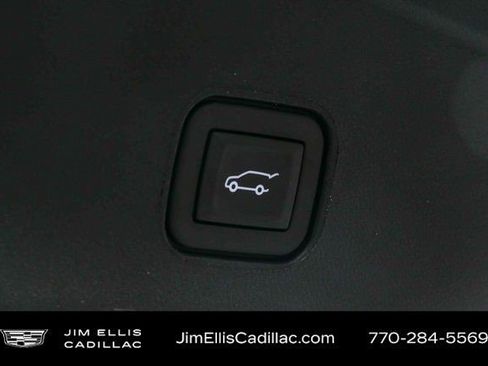 Certified 2026 Cadillac Lyriq V AWD/4WD image 29