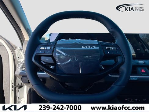 New 2025 Kia K4 EX image 37