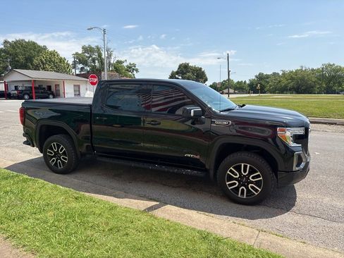 Used 2021 GMC Sierra 1500 AT4 w/ AT4 Premium Package AWD/4WD image 7