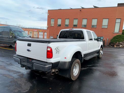 Used 2016 Ford F350 Lariat image 15