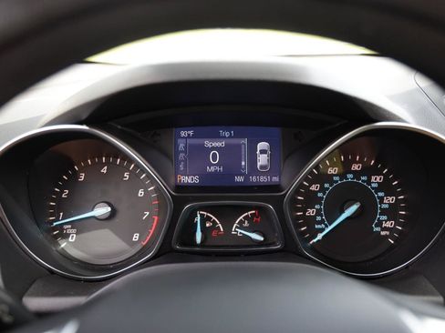 Used 2015 Ford Escape S FWD image 28