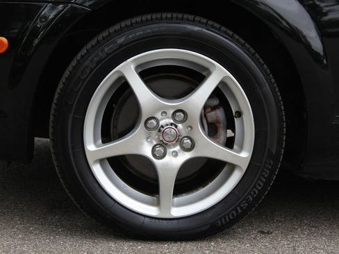 Used 2003 Toyota MR2 RWD image 21