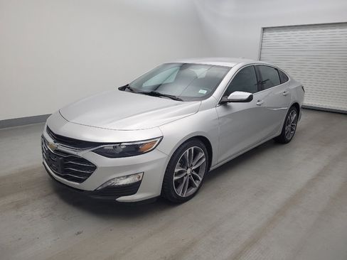 Used 2021 Chevrolet Malibu LT FWD image 2