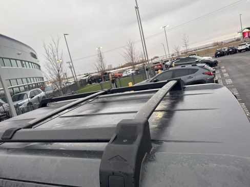 Used 2023 Ford Bronco Wildtrak image 9