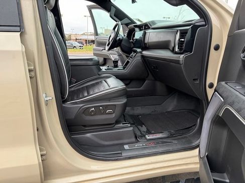 Used 2023 GMC Sierra 1500 AT4X AWD/4WD image 25