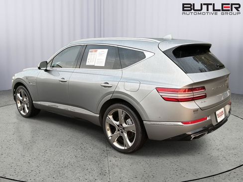 Used 2023 Genesis GV80 3.5T w/ Prestige Package AWD/4WD image 4