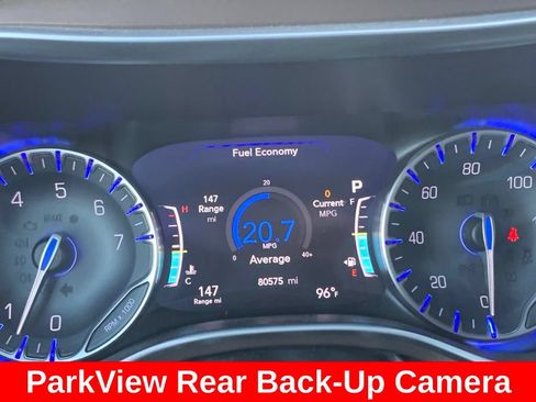 Used 2017 Chrysler Pacifica Touring-L Plus FWD image 16