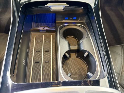 Used 2023 Mercedes-Benz Maybach S 680 4MATIC image 21